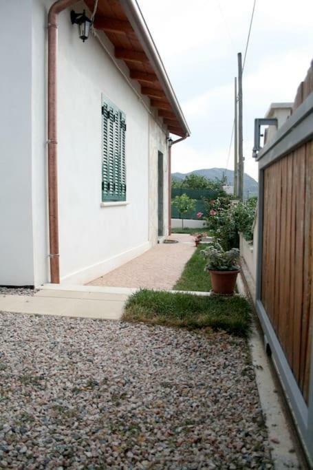 Holiday home 8 Via V. Monti *